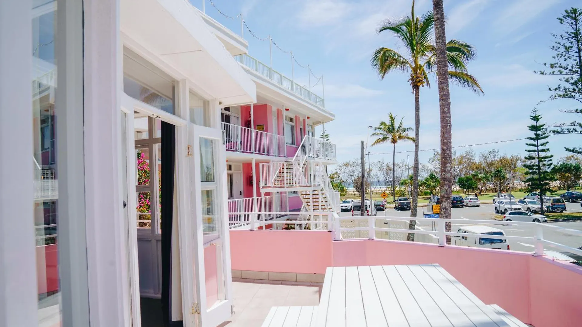 ****  The Pink Hotel Coolangatta Gold Coast Austrália